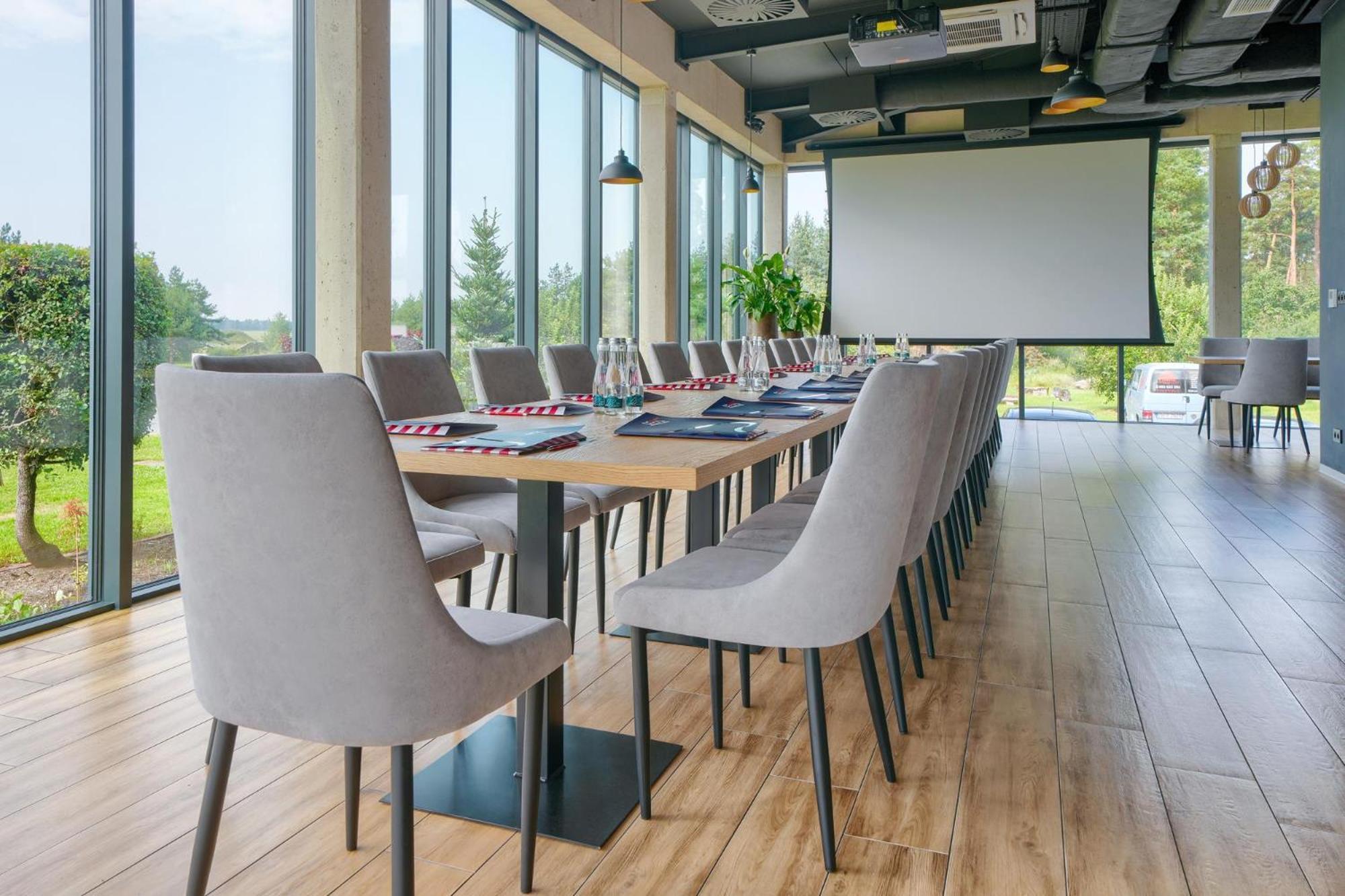 Hotel Aviator Kamien Slaski Εξωτερικό φωτογραφία