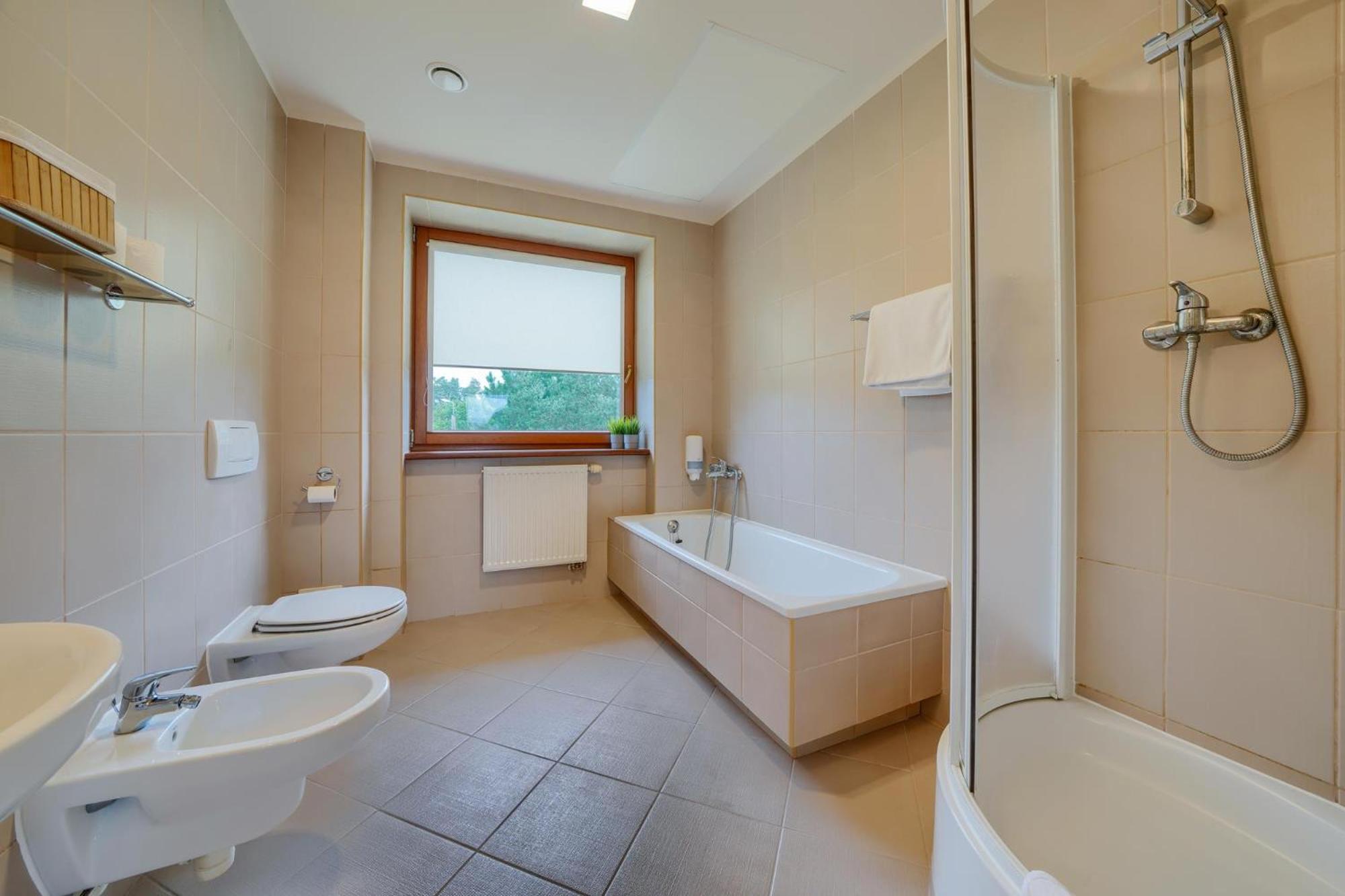 Hotel Aviator Kamien Slaski Εξωτερικό φωτογραφία